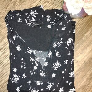 Velvet Heart long sleeve V neck blouse